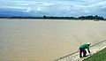 Petani di tepi waduk