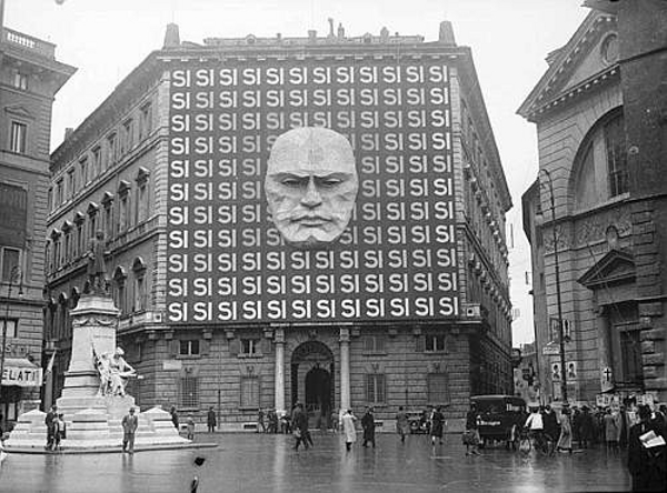 Risultati immagini per plebiscito di mussolini foto