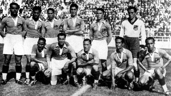 https://upload.wikimedia.org/wikipedia/it/3/3f/1934-World-Cup-Egypt.jpg