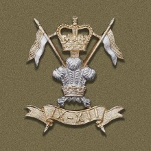 File:9th 12th Royal Lancers Badge.jpg