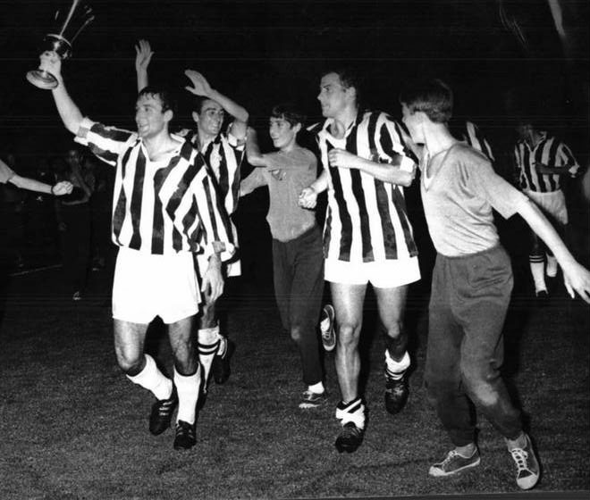 File:Juventus, Coppa Italia 1964-65, Giampaolo Menichelli.jpg