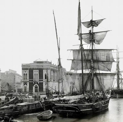 File:Veliero porto di Siracusa.jpeg