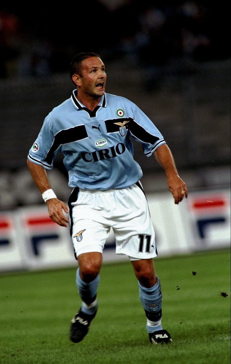 File:Siniša Mihajlović - SS Lazio 1998-99.jpg - Wikipedia