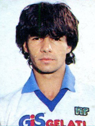 File:Sandro Tovalieri - Pescara Calcio 1983-84.jpg