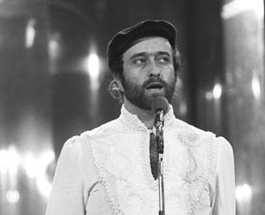 File:Lucio Dalla nel 1971.jpg