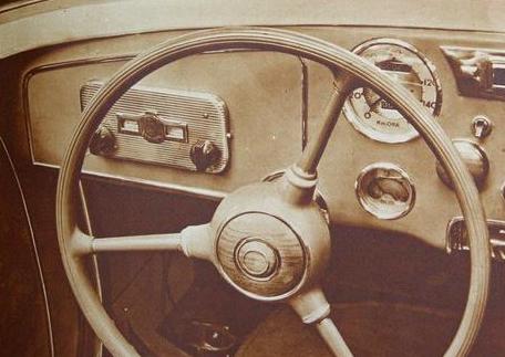 File:Autoradio Fiat 1939.JPG