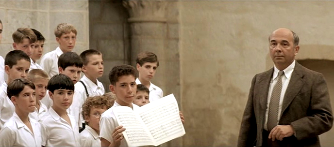 Resume film les choristes