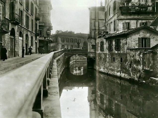 File:Via Francesco Sforza verso via Santa Sofia a Milano (inizio XX secolo).jpg