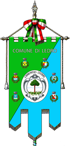 File:Ledro-Gonfalone.png