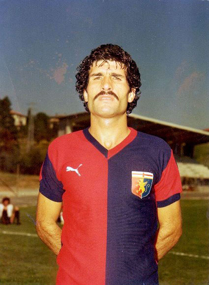 File:Paolo De Giovanni, Genoa 1979-80.jpg