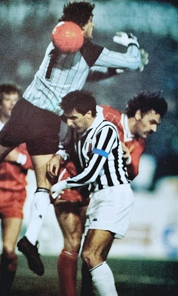 File:Luciano Bodini - Juventus FC - Supercoppa UEFA 1984.jpg