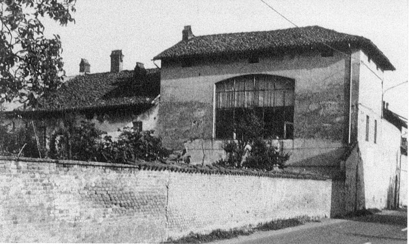 File:Predosa - Casa Viazzi.jpg