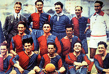 Una formazione del Genoa 1923-1924, vincitore del suo nono e ultimo scudetto