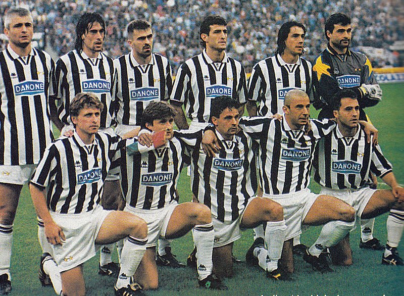 File:Juventus Football Club 1994-95.jpg - Wikipedia