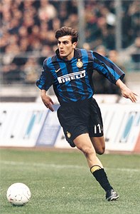 Nicola Ventola - FC Inter 1998-99.jpg