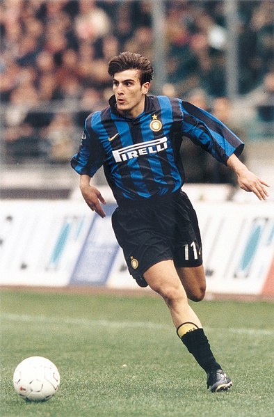 File:Nicola Ventola - FC Inter 1998-99.jpg