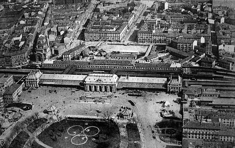 File:Stazione Centrale di Milano (1864), foto aerea.jpeg