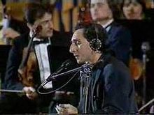 L'esibizione di Franco Battiato tenuta in Vaticano nel 1989.