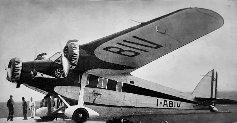 File:Sm71-volo-postale-1934.jpg