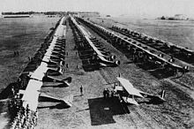 4 novembre 1923, prima parata della Regia Aeronautica all'aeroporto di Centocelle