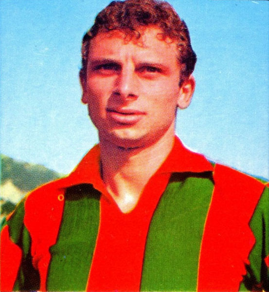 File:Mario Russo, Ternana 1970-71.jpg