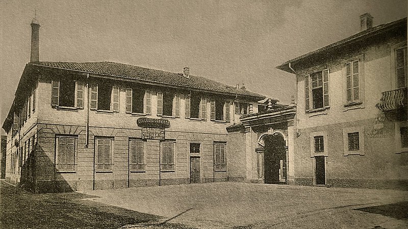 File:Collegio Convitto a Legnano (inizio XX secolo).jpg