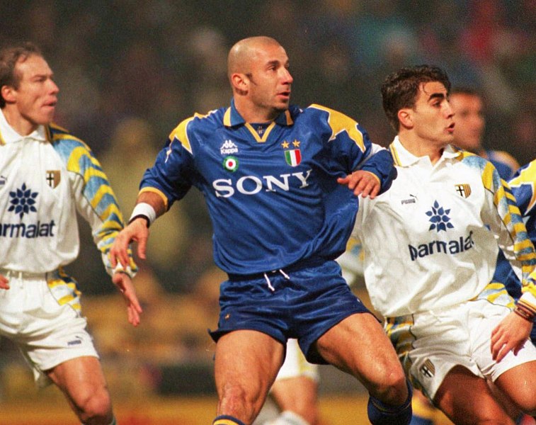 File:Serie A 1995-96 - Parma vs Juventus - Sensini, Vialli, Cannavaro.jpg