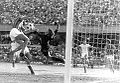 Play-offs Serie B 1970-71 - Catanzaro vs Bari - But par Angelo Mammì.jpg