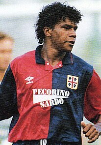 Luís Oliveira - Cagliari Calcio 1992-93.jpg