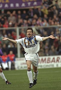 Serie A 1995-96 - Fiorentina vs Inter - Maurizio Ganz.jpg