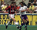 Serie A 1998-99 - Milan vs Fiorentina - Thomas Helveg, Gabriel Batistuta.jpg