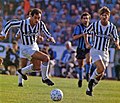 Serie A 1987-88 - Pise vs Juventus - Luigi De Agostini et Michael Laudrup.jpg