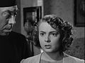 Gina Filotti (Vera Talchi) con Don Camillo (Fernandel) in una scena.