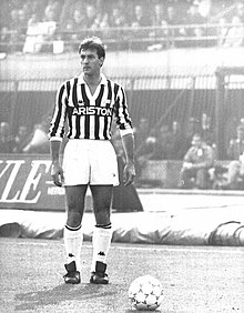 220px-Luigi_De_Agostini%2C_Juventus.jpg