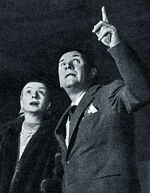 Rina Morelli (Sempre Tua) e Paolo Stoppa (Eleuterio), protagonisti tra il 1966 e il 1974 degli sketch radiofonici andati in onda a Gran varietà.