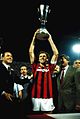 Milan - Supercoupe d'Italie 1988 - Berlusconi, Baresi, Nizzola.jpg