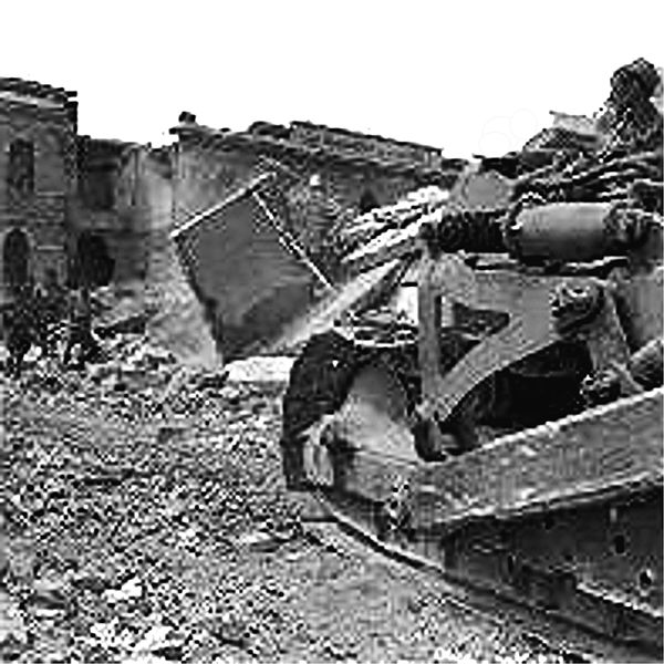 File:Porto di Ancona - 24.07.1944 genieri inglesi al lavoro per riaprire il porto.jpg