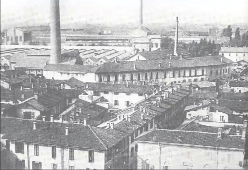 File:Manifattura di Legnano in una foto d'epoca.jpg