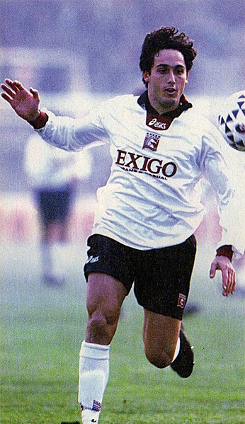 File:David Di Michele - Salernitana Sport 1998-99.jpg