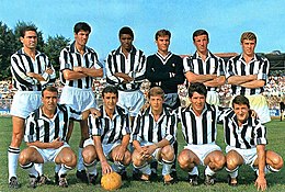 Juventus Football Club 1963-1964.jpg