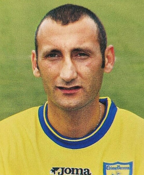 File:Lorenzo D'Anna - AC ChievoVerona 2002-03.jpg