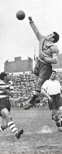 File:Coppa Latina 1951 - Lille OSC vs Sporting CP - Pierre Angel e Jesus Correia.jpg