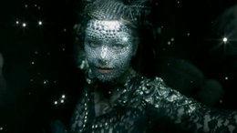 Björk, Océanie (Lynn Fox) .png