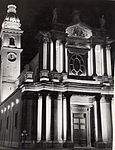 Illuminazione della chiesa di San Carlo negli anni '60, su progetto di Guido Chiarelli