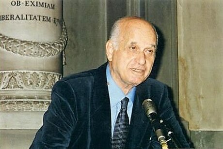 Lanfranco Caretti