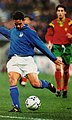 Italie vs Portugal (San Siro, 1993) - Roberto Baggio.jpg