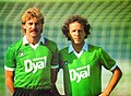 NOUS Avellino 1986-87 - Walter Schachner et Dirceu.jpg