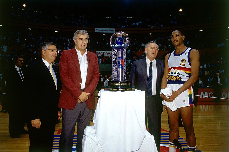 File:McDonald's Open 1989 (Roma) - David Stern, Doug Moe, Boris Stankovic, Alex English.jpg