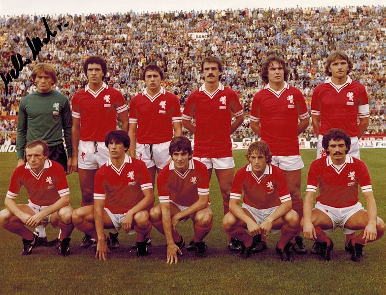 File:AC Perugia - 26 agosto 1979 (prima maglia sponsorizzata).jpg