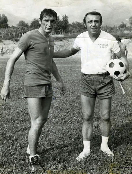 File:Cagliari, Gigi Riva e Giuseppe Chiappella.jpg